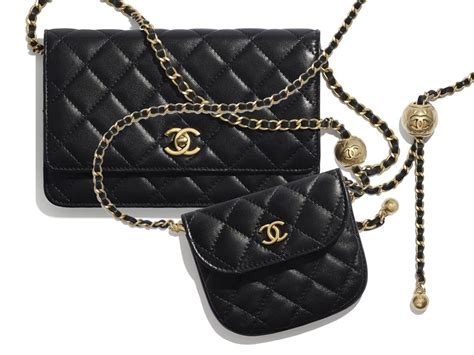 chanel waist chain bag